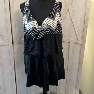 Catherines Swimsuit Tankini/Dress one piece Black and White